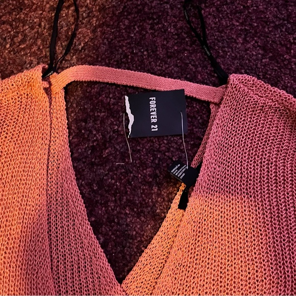 Forever 21 Pink Sweater - Picture 2 of 3
